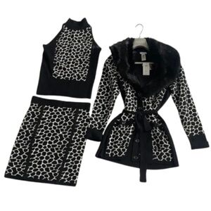 3 pc Cahe NWT Black and White Knit Ensemble with Faux Fur Trim